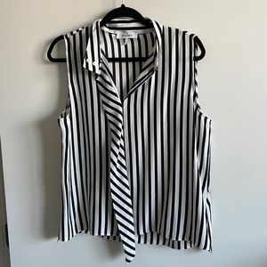 Frame size large, 100% silk black and white striped sleeveless top